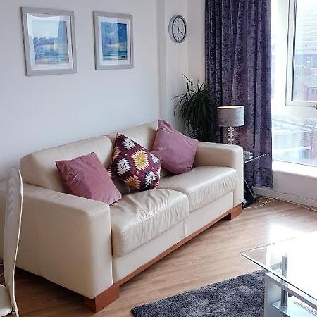 Marco Island -Spacious City Centre 2 Bedroom Apartment Nottingham Dış mekan fotoğraf