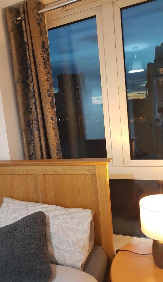 Marco Island -Spacious City Centre 2 Bedroom Apartment Nottingham Dış mekan fotoğraf