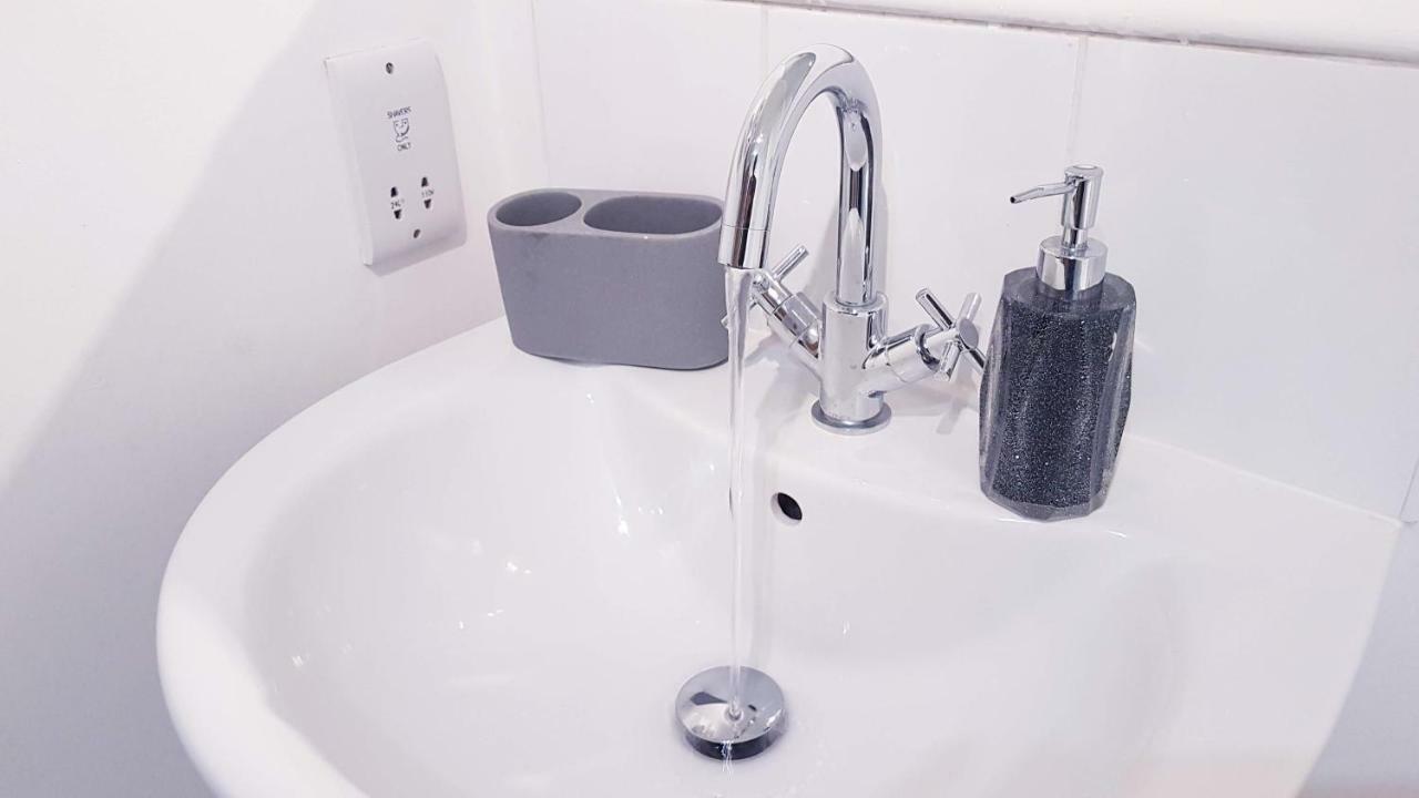 Marco Island -Spacious City Centre 2 Bedroom Apartment Nottingham Dış mekan fotoğraf
